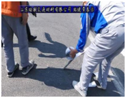 人工踩實(shí)